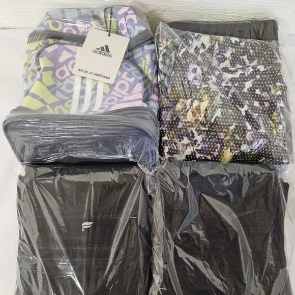 Mystery Box Five Piece Athletic Bundle Sizes Small to XL - Picture 2 of 2